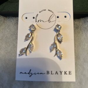 EARRINGS for a BRIDE